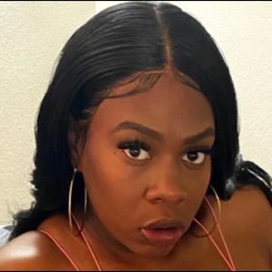 Meet your Posher, Tiara